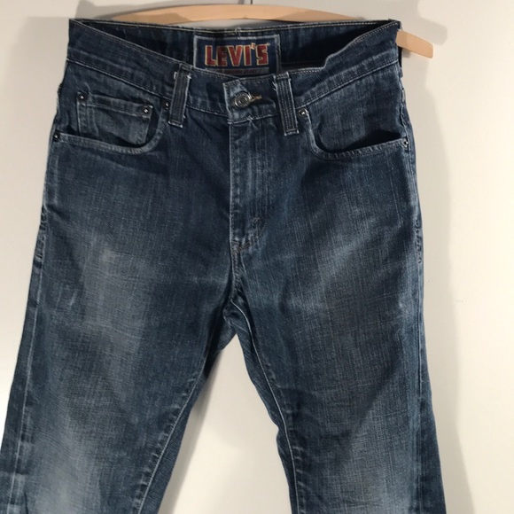 Levi’s Low Tapered 520’s - Picture 7 of 8
